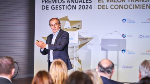 4. Premios 24 Adolfo Ramírez