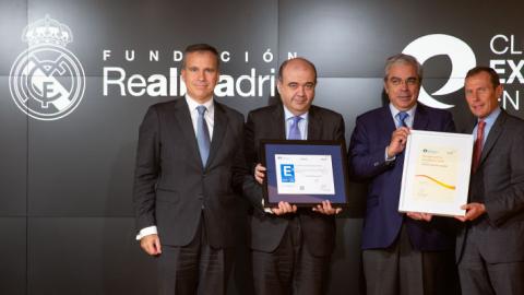 Entregas Sello EFQM 300+ a Fundación Real Madrid