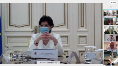 Reunión Ministra Educación (8)