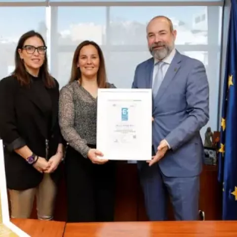 El Colegio Profesional de Fisioterapeutas de la Comunidad de Madrid recibe el Sello EFQM 400